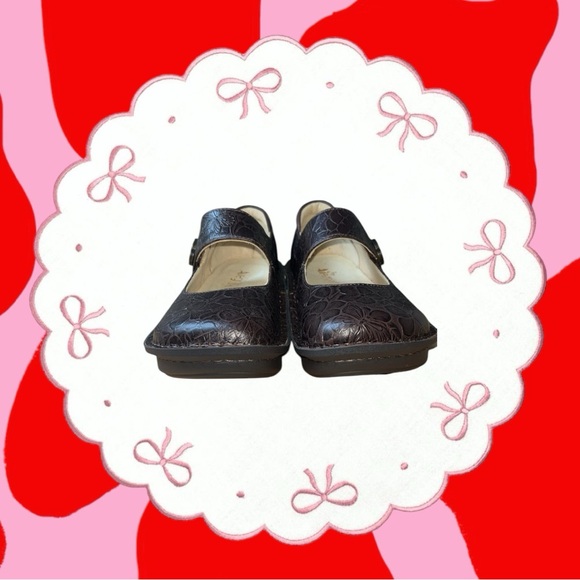 alegria brown mary janes π - Picture 5 of 10